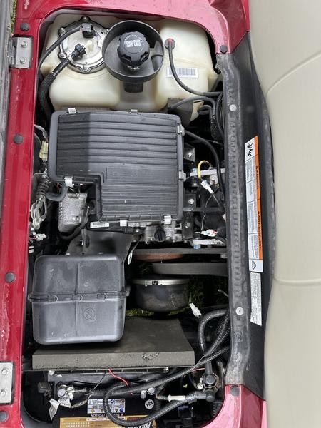 2023 Yamaha AC PTV LI Jasper Red Golf Car - Image 5