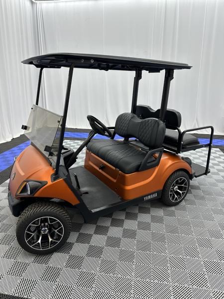 2018 Yamaha Golf Cart Drive2 - Image 3