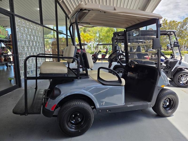 2022 EZGO RXV EX1 Gas Golf Cart -4 Cycle EFI GAS Engine - Image 2