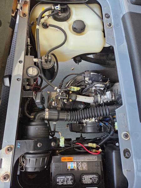 2022 EZGO RXV EX1 Gas Golf Cart -4 Cycle EFI GAS Engine - Image 3
