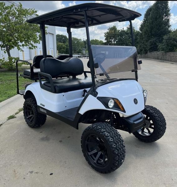 2021 Yamaha Drive2 Quietech EFI Gas Golf Cart - Image 9