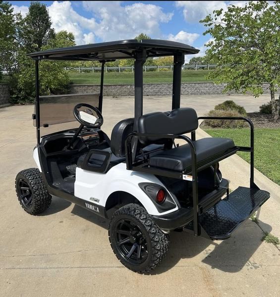 2021 Yamaha Drive2 Quietech EFI Gas Golf Cart - Image 11