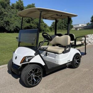 2023 Yamaha Drive2 QuieTech EFI Gas Golf Cart – White