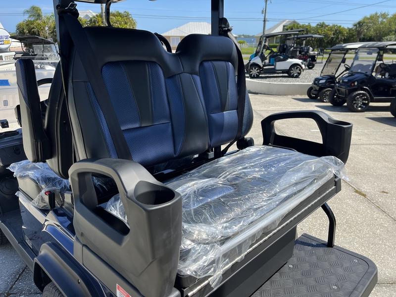 2025 Black Evolution D5 Ranger 22 Cart – Street-Legal Premium Electric Ride - Image 5